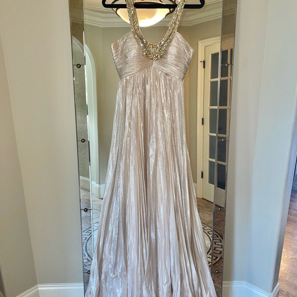 Sherri Hill Champagne Gown!